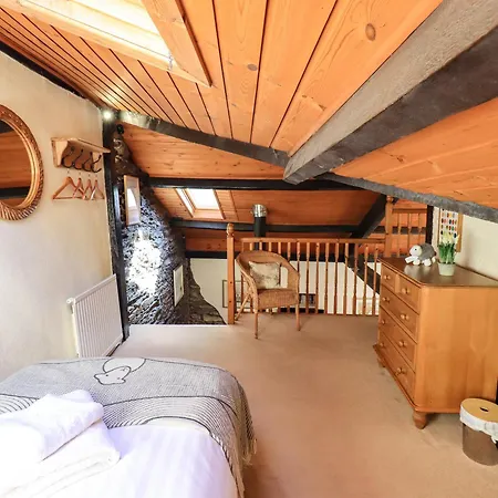 Ferienhaus Courtyard