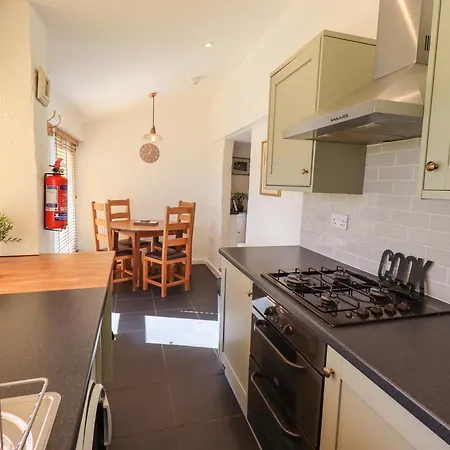 בית נופש Courtyard אמבלסייד